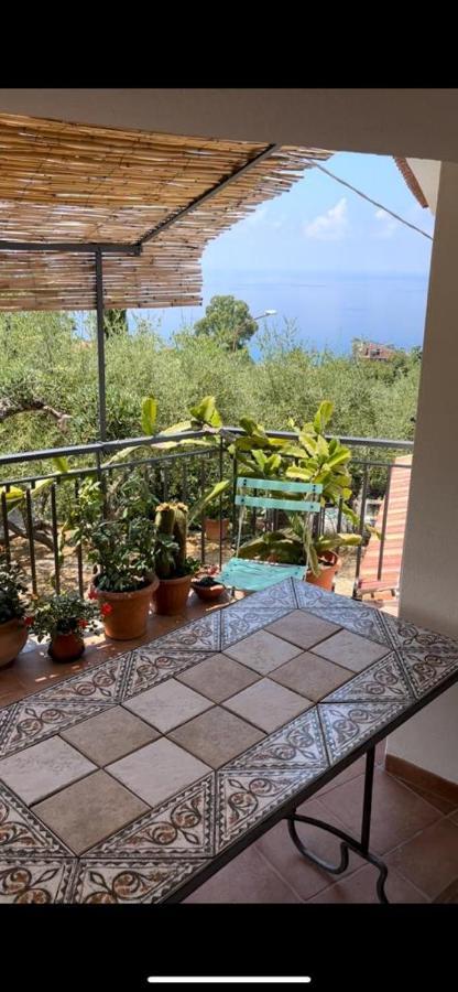 La Casa Di Tata Capo d'Orlando Bagian luar foto